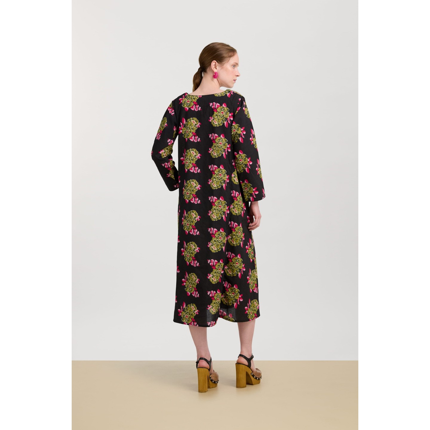 Sara kaftan suiko flower black